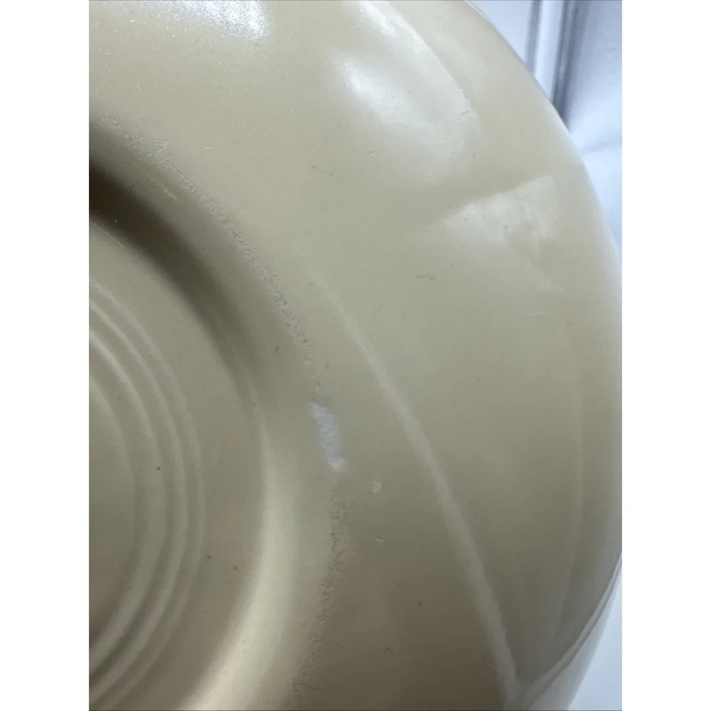 RARE! Vintage FIESTA IVORY 11.25
